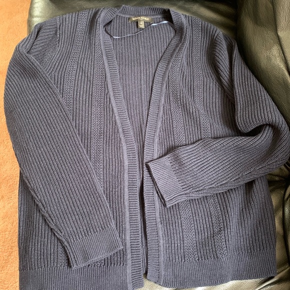Banana Republic women’s Sweater, Size M, Navy Color - Picture 1 of 7